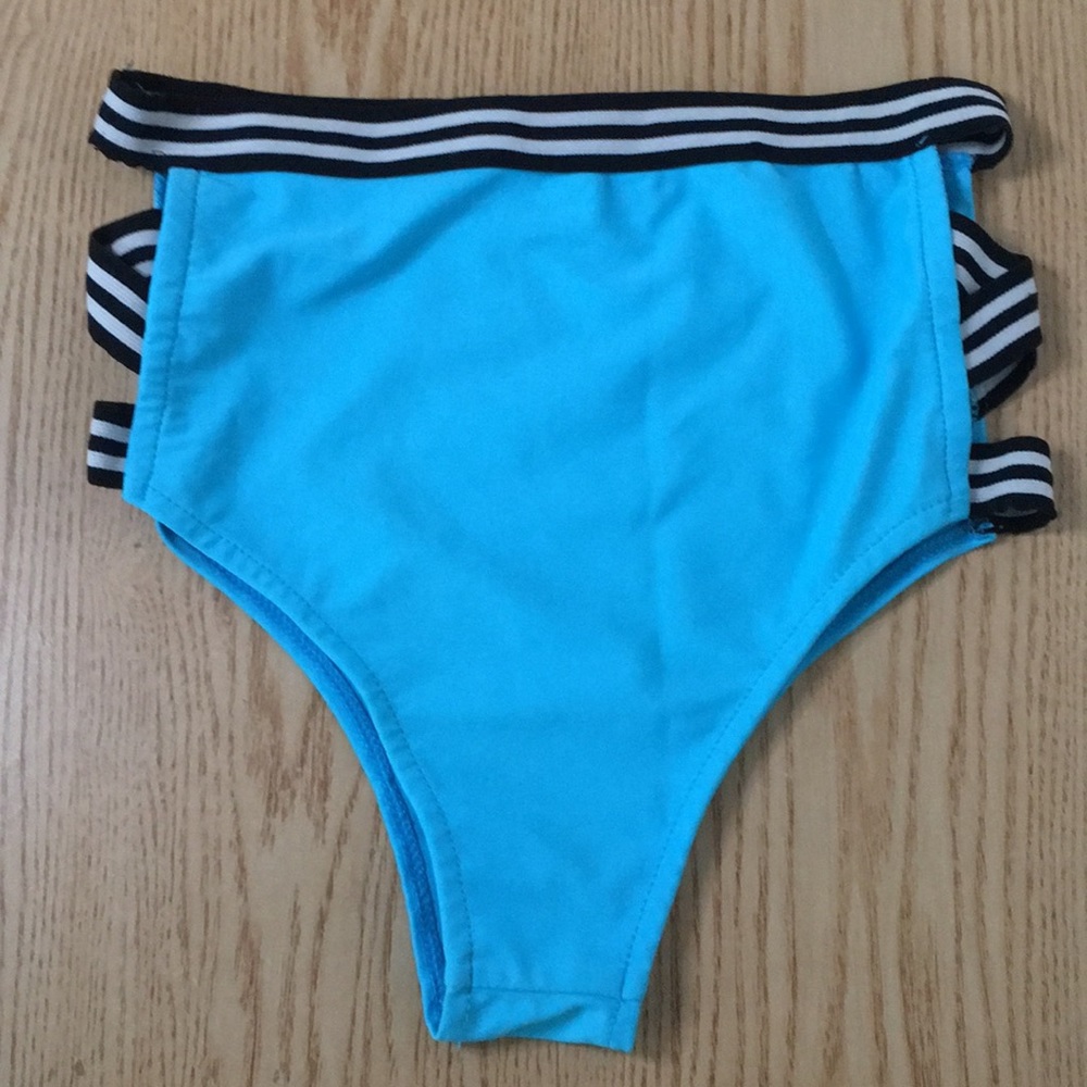 B3 New Shein Swimsuit High Waist Strappy Bikini Bottoms Black Blue Small